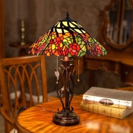 Lampe de table en vitrail...