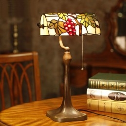 Lampe de table en vitrail...