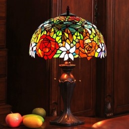 Lampe de table en vitrail...