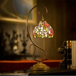 Lampe de table en vitrail...