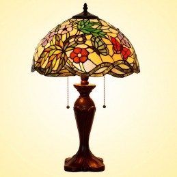 Lampe de table en vitrail...