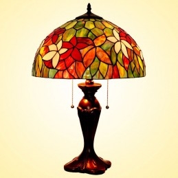 Lampe de table en vitrail...