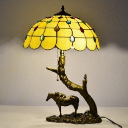 Lampe de table en vitrail...